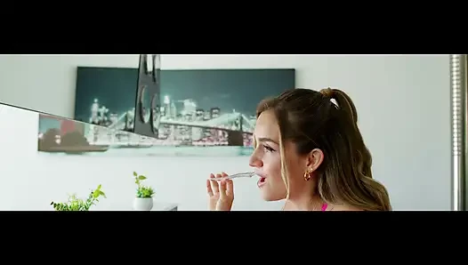 Rossa Vaxx Is Blown up by Her Boyfriend and Her Friend