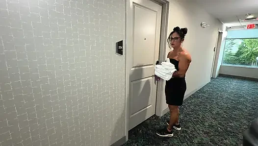 Hotel Furniture Fuck:Busty Maid Makes A Mess