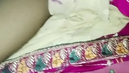 Desi bhabhi ki chudai viral MMS