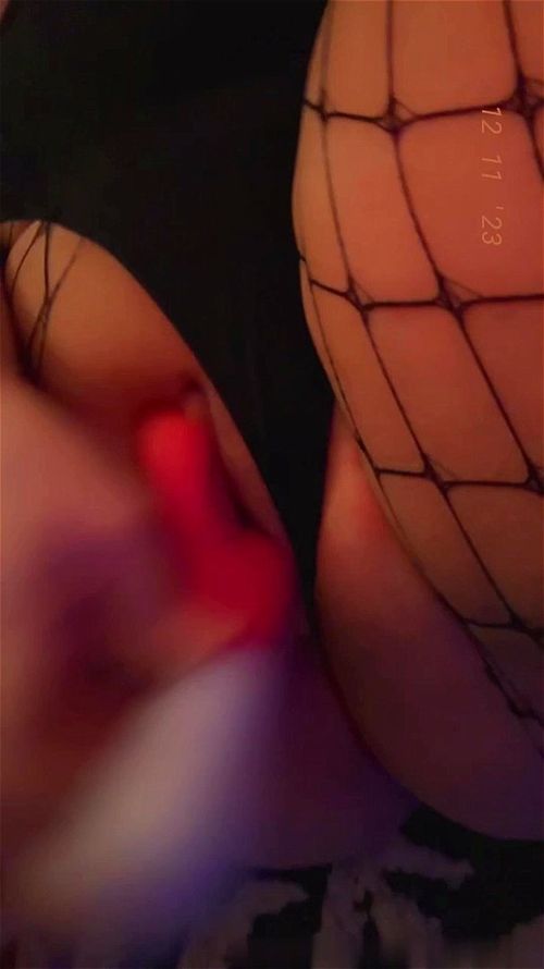 blonde curvy cutie by tex5231: Big Tits, Solo & Natural Tits Porn