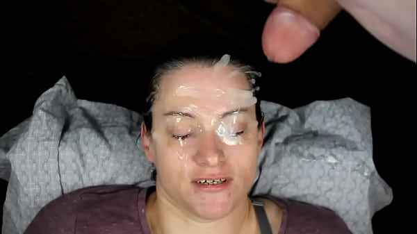 Dirtydees Gets her face covered with some heavy eye blasts