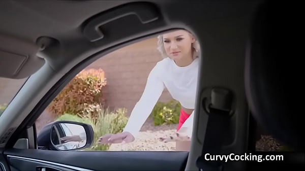 Blonde fucktoy picked up and fucked during casting