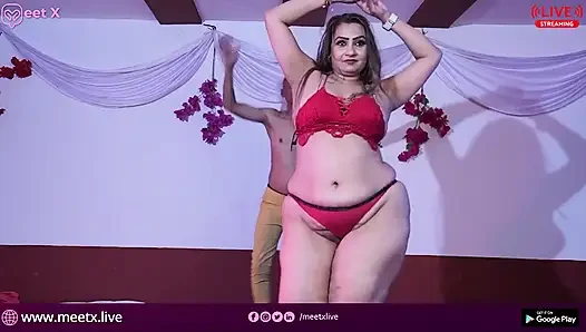 Horny Couple Having Sex and Enjoy in Live Show