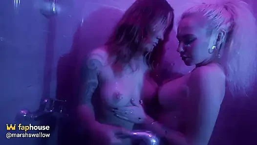 Sex in the Shower with My Girlfriend