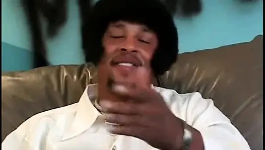 Ladies man has his dick sucked by two eager sluts in bed