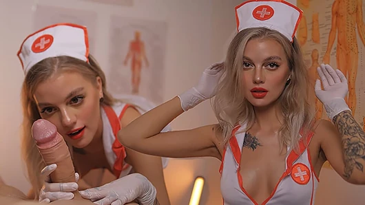 Horny Nurse In Latex Gloves Has Her Own Treatment Method