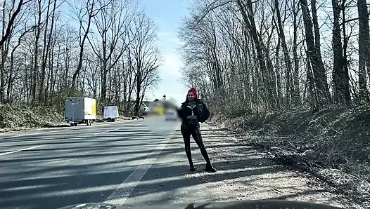Fat-ass-leggings-trap on the main road! Who takes me to fuck?