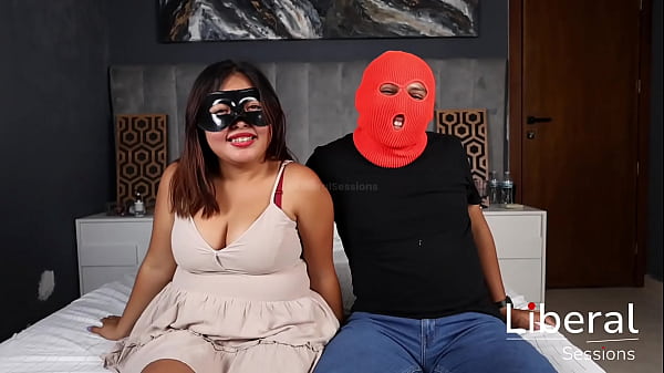 Cuckold allows his wife to be fucked by several strangers