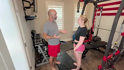 Personal Trainer Works Out Ayla Vixen