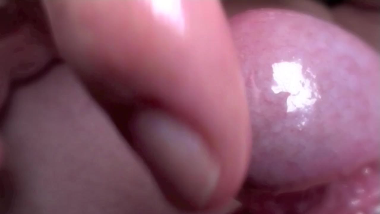 erotische Eichelmassage mit Fingerspitzen