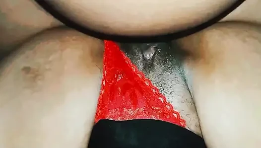 MILF Cummed with Fingers While a Log Goes in and Out of Her Ass