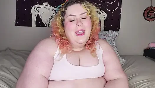 Hairy BBW Armpit Sniffing and Pussy Eating POV