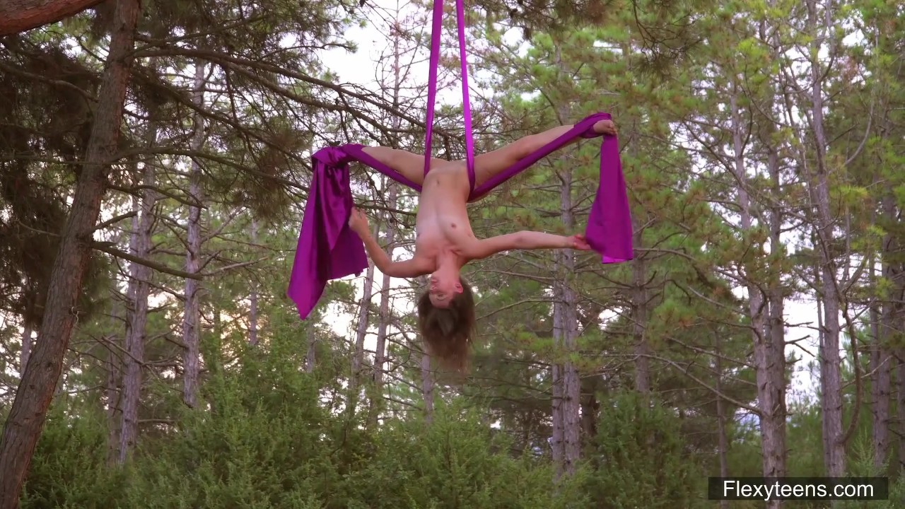 KimNadaraHot flexy gymnast teen Kim Nadara5_Flexible_Gymnasts.mov