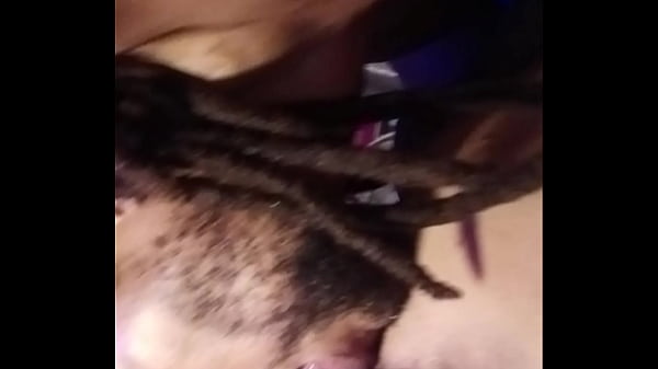 Eating that pussy