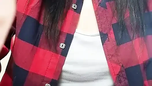Russian Streamer Put on a Squirt Show for Your Favorite Vanats