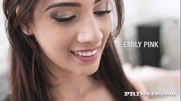 Emily Pink, Sexy Latina Debuts
