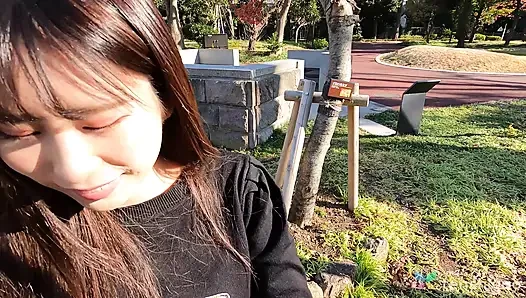 Gravure Model Miss Hitomi Kanzaki Gets Soapy in the Shower