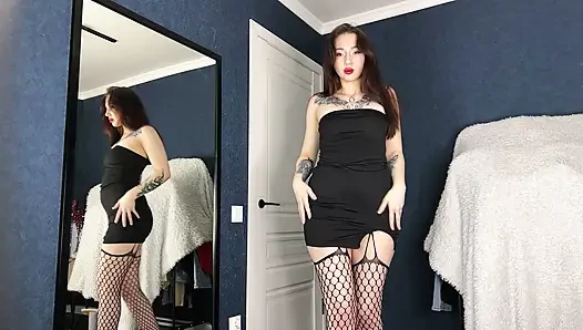 Sexy Asian in Fishnet Stockings and Oil Masturbates Asshole