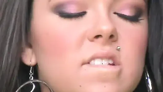 Julia bond - i can't believe i took the whole thing #01
