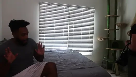 Fucking the Big Booty Catsitter Jess Ryan