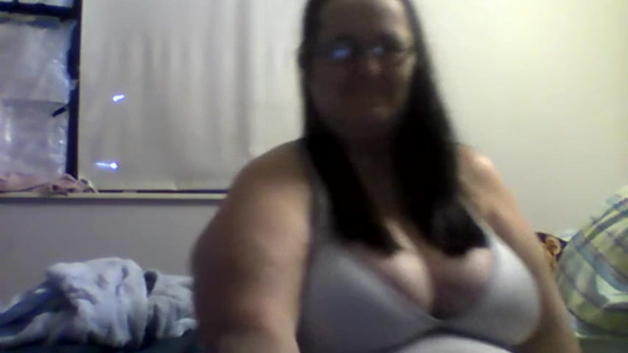 the bigger gal
