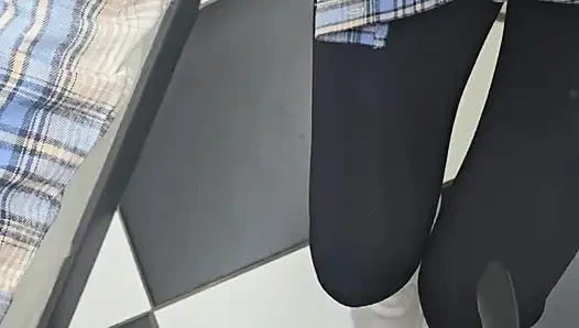 100% real amateur couple fuck in restaurant in daytime!