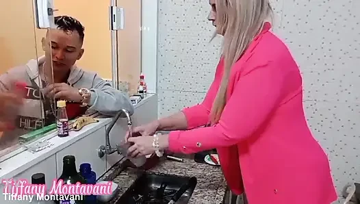Stepmom Was Seduced in the Kitchen