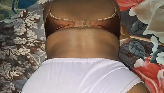 Chubby Arab step mom round ass