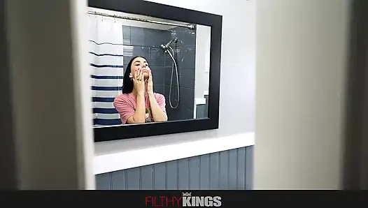 FILTHY KINGS - Brunette MILF Venus Valencia Fucked After Watching Her