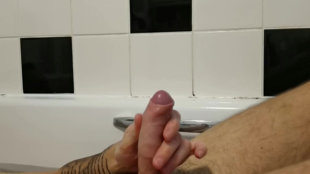 Slow wank bath tub masturbation with cum at the end and close ups