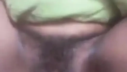 Kalpana bhabhi ne chut se pani nikal diye