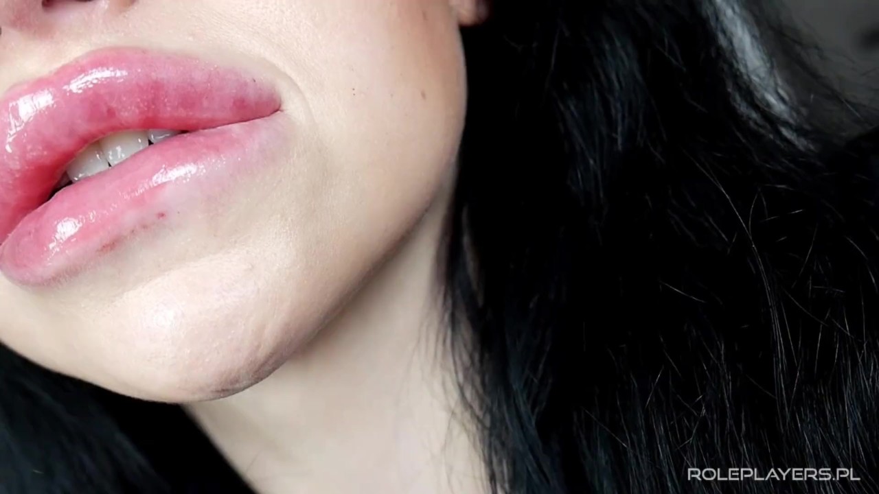 Bolted On Lips Bimbo DSL Fuckdoll Tongue Fetish