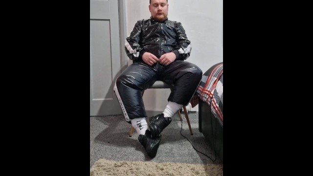 Twinkx nylon tracksuit wank