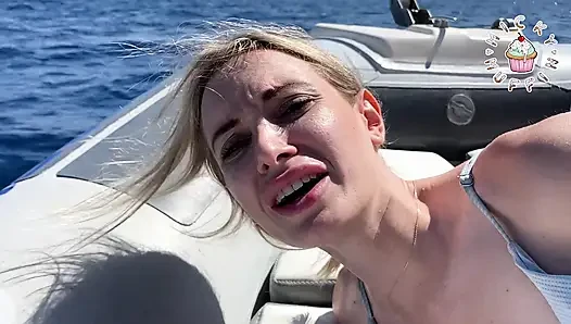 The Bumsboot - on the high seas my cunt is fucked bare!