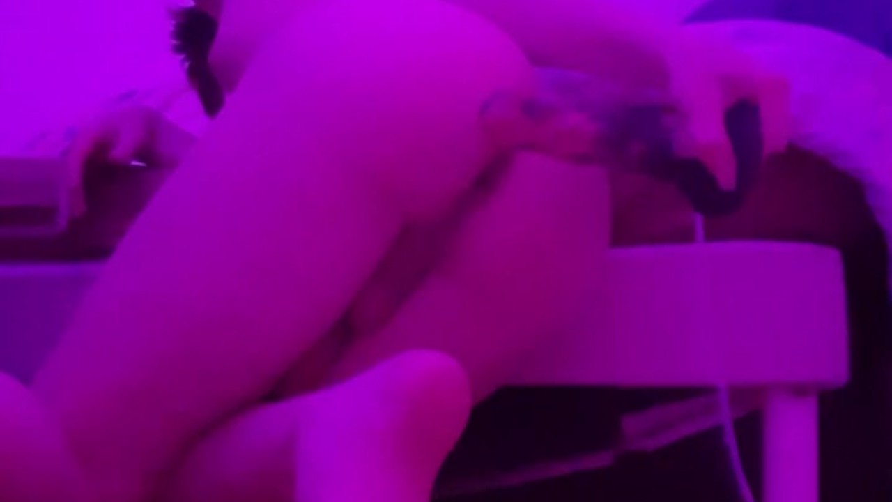 A trans girl has fun with her horse dildo