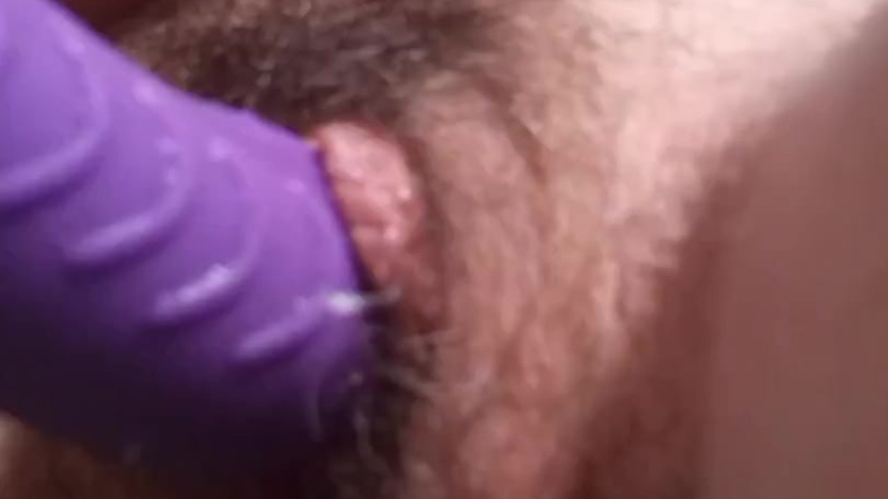 Argentina caliente con nuevo vibrador hasta el orgasmo