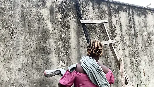 Trying to Help My Neighbor Put Cloth on D Rope Before I Could Know My Dick Is in Her Pussy