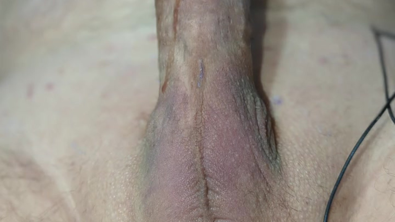 Manually fucking my urethra with estim and cum