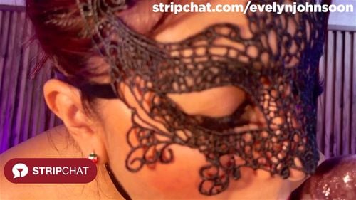 Sexy Masked Girl Takes Thick Dildo Deep Down Throat - evelynjohnsoon by Stripchat