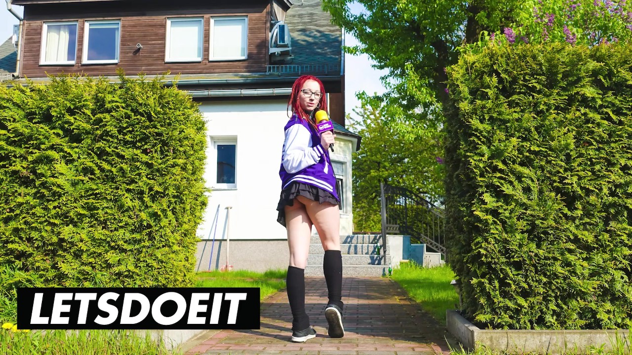 Alternative German Reporter Jezzicat Gets Banged By Mature Man - LETSDOEIT