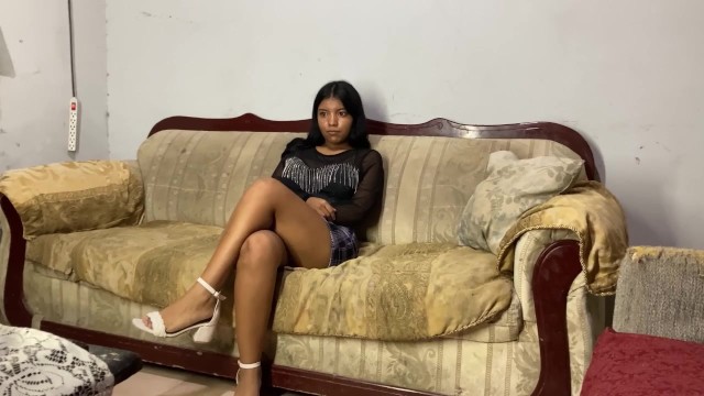 18-year-old Latina cheats on boyfriend at casting