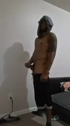 10.5 inch dick stroking and bussing fast