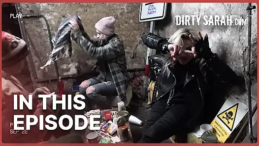 Dirty Mattress Fuck Fest (Dirty Sarah)