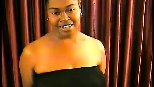 Ebony Ample Girl Takes Huge Dong in Her Wet Cunt