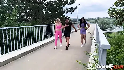 PICKUP CLUB - Horny runner Jenny Wild outdoor sex