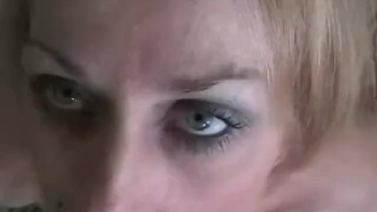 Blowjob From Amateur GILF Feels Like Oral Sex Heaven