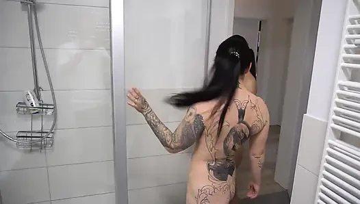 Project: Breast-friendly Showers