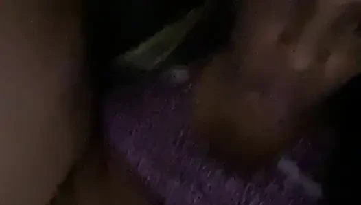 I need this pretty clit rubbed and kissed on