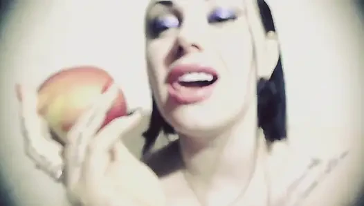 Sexy Pink Lips & Juisy Apple