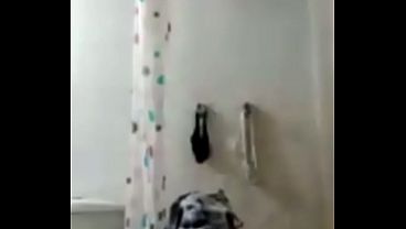 Video call with my wife while she's taking a bath, she shows me her beautiful sexy ass